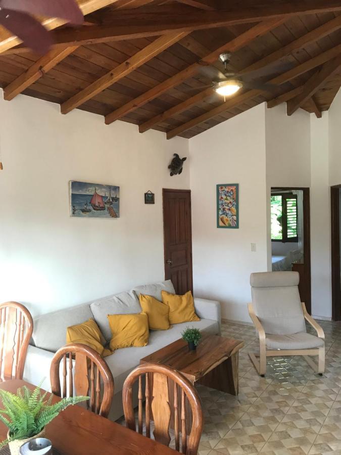 Cozy Oceanfront Villa With Direct Beach Access Las Terrenas Luaran gambar